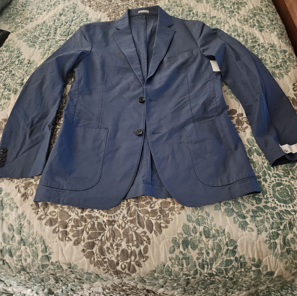 Classic Blue Sport Coat with Notched Lapels